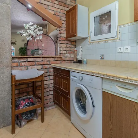 Apartmán 2 Bedroom In Grižane