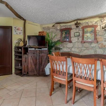 2 Bedroom In Apartman *