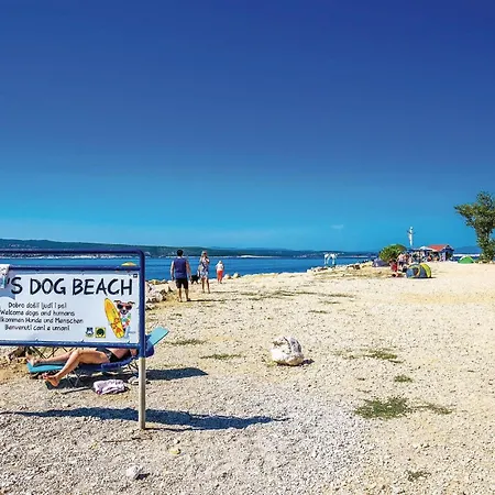 2 Bedroom In Grizane-Belgrad