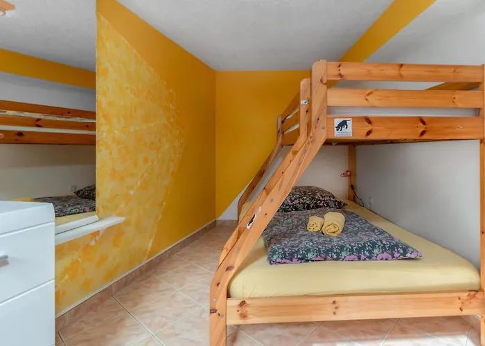 Apartman 2 Bedroom In Grizane-Belgrad